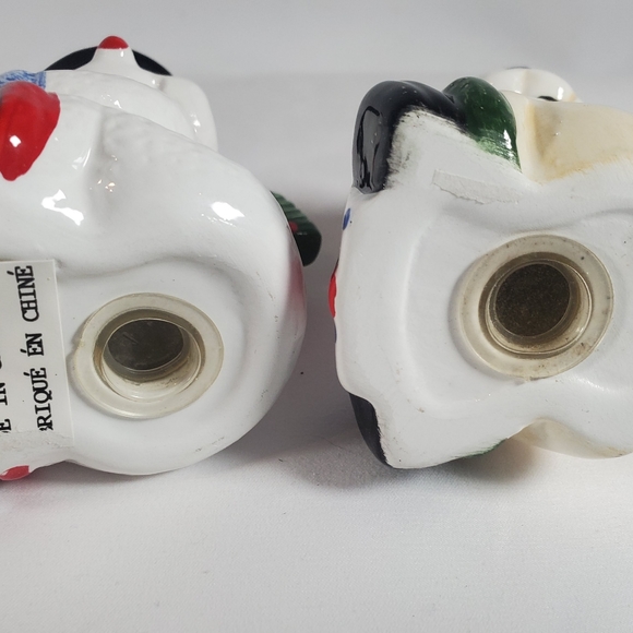 Salt and pepper shakers - Picture 2 of 3